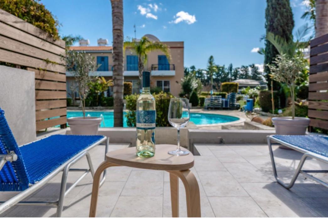 Holiday Cosy Home Paphos Exterior foto