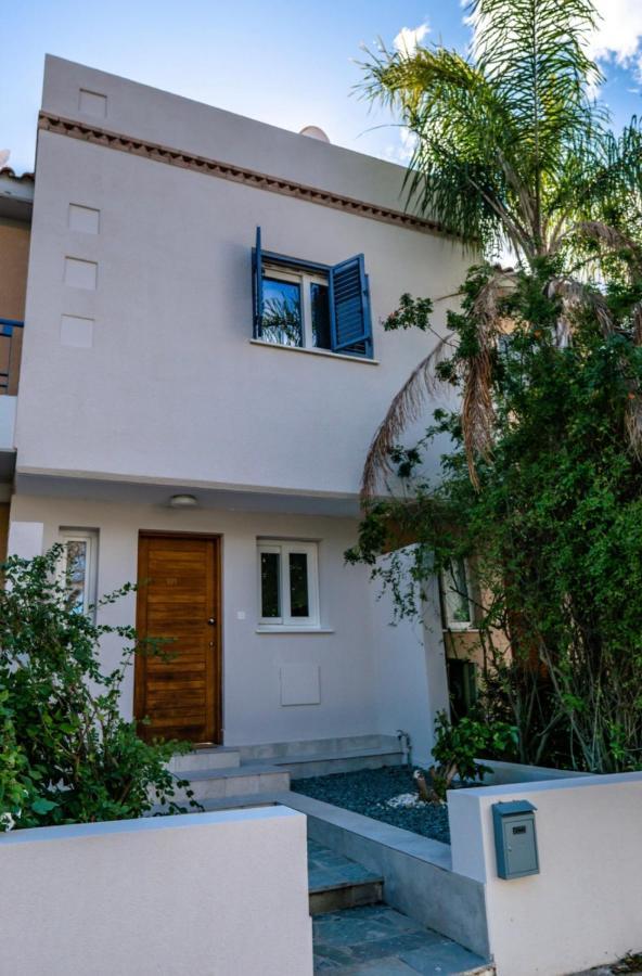Holiday Cosy Home Paphos Exterior foto