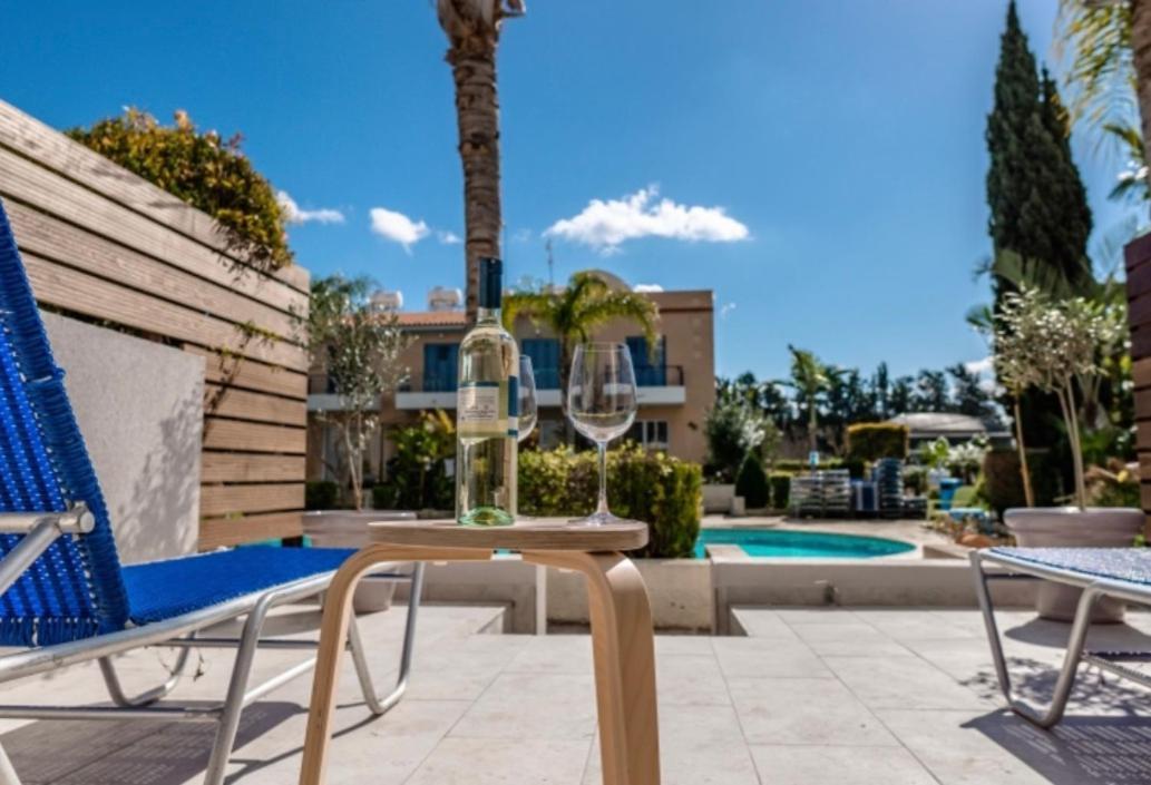 Holiday Cosy Home Paphos Exterior foto